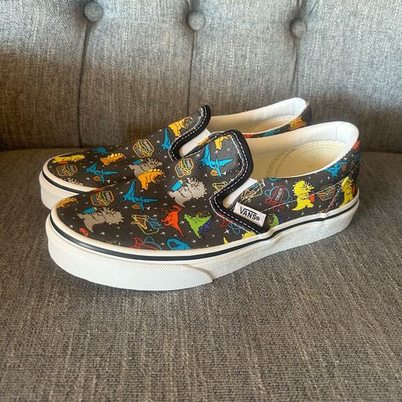 NEW Vans Kids Boys Classic Slip-On Dino Asphalt Low Print Gray Sneaker Shoes 3 - Picture 9 of 11